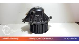 Gebruikte Kachel Ventilatiemotor Mini Mini (R56) 1.6 16V Cooper Prijs € 40,00 Margeregeling aangeboden door Alexander Autodemontage