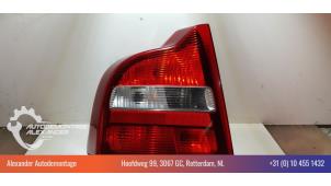 Gebruikte Achterlicht links Volvo S80 (TR/TS) 2.4 20V 140 Prijs € 35,00 Margeregeling aangeboden door Alexander Autodemontage