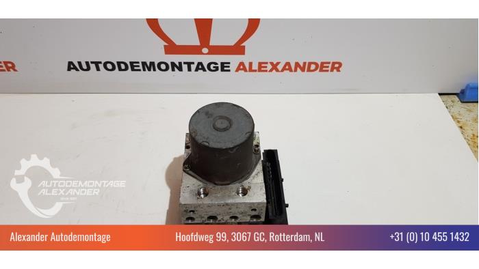Gebruikte ABS Pomp Renault Clio III (BR/CR) 1.4 16V Prijs € 50,00 Margeregeling aangeboden door Alexander Autodemontage