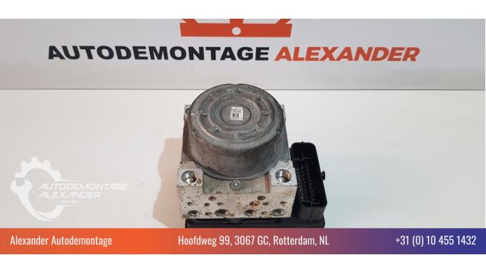 Gebruikte ABS Pomp Peugeot 208 I (CA/CC/CK/CL) 1.4 HDi Prijs € 139,99 Margeregeling aangeboden door Alexander Autodemontage