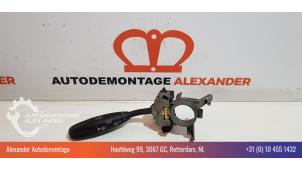 Gebruikte Richtingaanwijzer Schakelaar Volkswagen Crafter 2.5 TDI 46/50 LWB Prijs € 30,00 Margeregeling aangeboden door Alexander Autodemontage