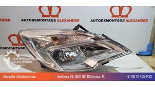 Gebruikte Rechter Koplamp Opel Meriva Mk.II 1.3 CDTI 16V Prijs € 150,00 Margeregeling aangeboden door Alexander Autodemontage