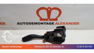 Gebruikte Pinker Schakelaar Audi A6 (C6) 2.4 V6 24V Prijs € 25,00 Margeregeling aangeboden door Alexander Autodemontage