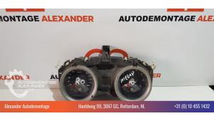 Gebruikte Instrumentenpaneel Renault Megane II Grandtour (KM) 1.5 dCi 80 Prijs € 30,00 Margeregeling aangeboden door Alexander Autodemontage