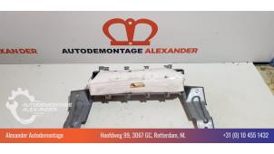 Gebruikte Airbag knie links Mitsubishi Outlander (GF/GG) 2.0 16V PHEV 4x4 Prijs € 200,00 Margeregeling aangeboden door Alexander Autodemontage
