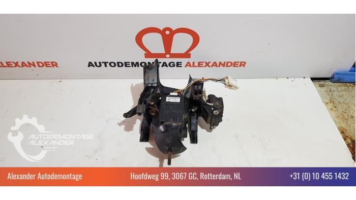 Gebruikte Versnellingspook Mitsubishi Outlander (GF/GG) 2.0 16V PHEV 4x4 Prijs € 175,00 Margeregeling aangeboden door Alexander Autodemontage