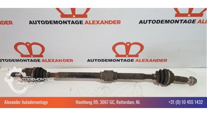 Gebruikte Steekas links-achter Mitsubishi Outlander (GF/GG) 2.0 16V PHEV 4x4 Prijs € 100,00 Margeregeling aangeboden door Alexander Autodemontage