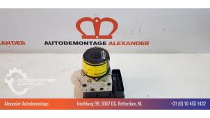 Gebruikte ABS Pomp BMW 3 serie Touring (E46/3) 318d 16V Prijs € 50,00 Margeregeling aangeboden door Alexander Autodemontage