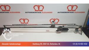 Gebruikte Ruitenwismotor + Mechaniek Opel Zafira (M75) 1.9 CDTI Prijs € 30,00 Margeregeling aangeboden door Alexander Autodemontage