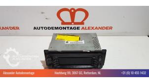 Gebruikte Radio CD Speler Chrysler Voyager/Grand Voyager (RG/RS) 2.8 CRD 16V Autom. Prijs € 150,00 Margeregeling aangeboden door Alexander Autodemontage