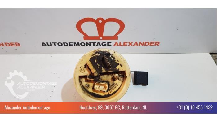Gebruikte Tank element Pomp BMW 3 serie (E46/4) 330d 24V Prijs € 45,00 Margeregeling aangeboden door Alexander Autodemontage