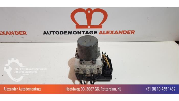 Gebruikte ABS Pomp Peugeot 508 SW (8E/8U) 2.0 RXH HYbrid4 16V Prijs € 250,00 Margeregeling aangeboden door Alexander Autodemontage