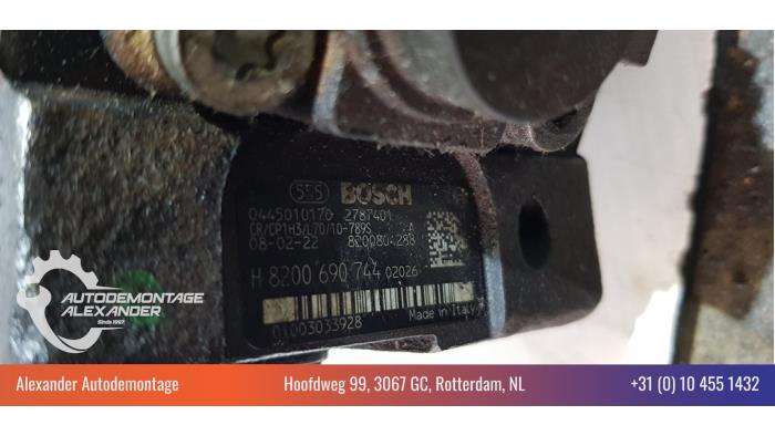 Brandstofpomp Mechanisch van een Opel Vivaro 2.0 CDTI 2008