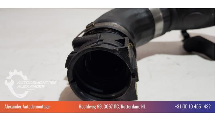 Turboslang van een Renault Clio IV (5R) 0.9 Energy TCE 90 12V 2013