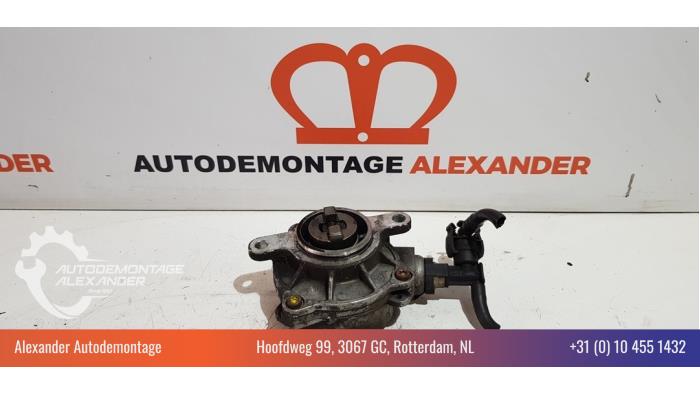Gebruikte Vacuumpomp (Diesel) Opel Vivaro A 2.5 CDTI 16V Prijs € 50,00 Margeregeling aangeboden door Alexander Autodemontage