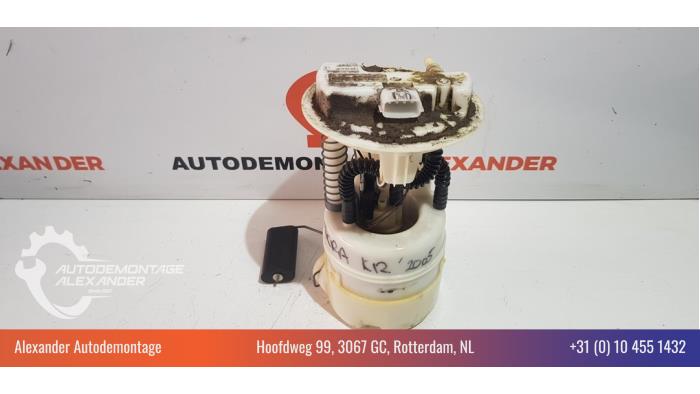 Gebruikte Tank element Pomp Nissan Micra (K12) 1.2 16V Prijs € 80,00 Margeregeling aangeboden door Alexander Autodemontage