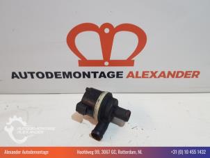 Gebruikte Waterpomp Volkswagen Polo V (6R) 1.6 TDI 16V 90 Prijs € 50,00 Margeregeling aangeboden door Alexander Autodemontage