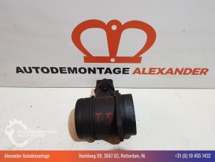 Gebruikte Luchtmassameter Volkswagen Transporter T5 1.9 TDi Prijs € 30,00 Margeregeling aangeboden door Alexander Autodemontage