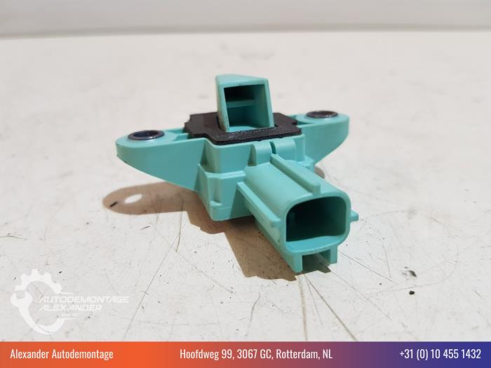 Airbag Sensor van een Audi A5 (8T3) 1.8 TFSI 16V 2015