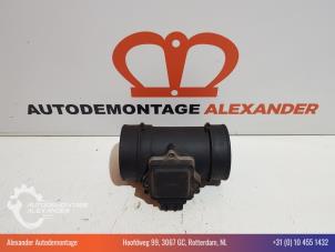 Gebruikte Luchtmassameter Opel Vectra B (36) 1.8 16V Ecotec Prijs € 30,00 Margeregeling aangeboden door Alexander Autodemontage