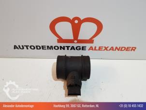 Gebruikte Luchtmassameter Jeep Cherokee/Liberty (KJ) 2.5 CRD 16V Prijs € 30,00 Margeregeling aangeboden door Alexander Autodemontage