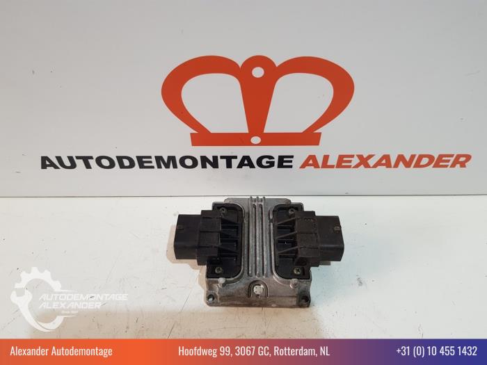Gebruikte Computer Automatische Bak Opel Vectra C GTS 2.2 DIG 16V Prijs € 40,00 Margeregeling aangeboden door Alexander Autodemontage