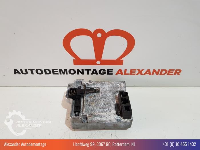 Stuurbekrachtiging Computer van een Ford Fiesta 6 (JA8) 1.6 TDCi 16V 95 2010