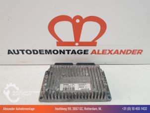 Gebruikte Computer Motormanagement Renault Grand Scénic II (JM) 2.0 16V Prijs € 100,00 Margeregeling aangeboden door Alexander Autodemontage