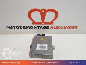 Gebruikte Module Telefoon Mercedes E (W211) 3.2 E-320 CDI 24V Prijs € 22,50 Margeregeling aangeboden door Alexander Autodemontage