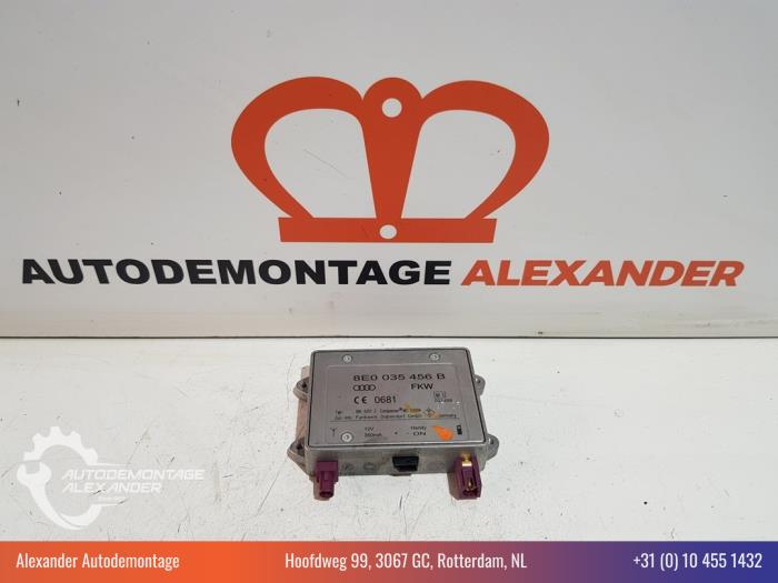 Gebruikte Telefoon Module Audi A3 (8P1) 1.9 TDI Prijs € 54,44 Inclusief btw aangeboden door Alexander Autodemontage