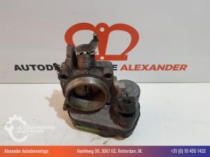 Gebruikte Gasklephuis Mercedes CLK (C208) 2.0 200 16V Prijs € 90,00 Margeregeling aangeboden door Alexander Autodemontage