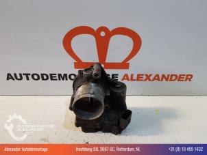 Gebruikte Gasklephuis Renault Laguna II (BG) 1.9 dCi 110 Prijs € 45,00 Margeregeling aangeboden door Alexander Autodemontage