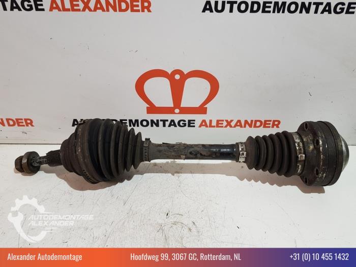 Gebruikte Steekas links-voor Volkswagen Eos (1F7/F8) 2.0 TDI DPF Prijs € 20,00 Margeregeling aangeboden door Alexander Autodemontage