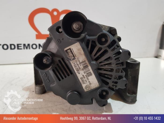 Dynamo van een Fiat Punto Evo (199) 1.3 JTD Multijet Start&Stop 16V Euro 4 2010