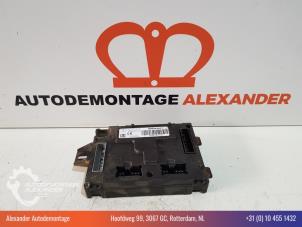 Gebruikte Sam module Renault Clio IV (5R) 0.9 Energy TCE 90 12V Prijs € 50,00 Margeregeling aangeboden door Alexander Autodemontage