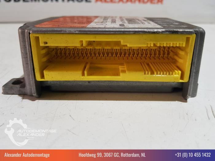 Airbag Module van een Mercedes-Benz E (W211) 3.2 E-320 CDI 24V 2003