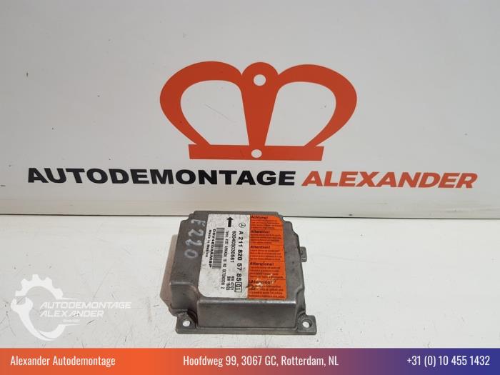 Airbag Module van een Mercedes-Benz E (W211) 3.2 E-320 CDI 24V 2003