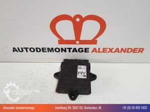 Gebruikte Module Comfort Opel Vectra C GTS 2.2 16V Prijs € 20,00 Margeregeling aangeboden door Alexander Autodemontage