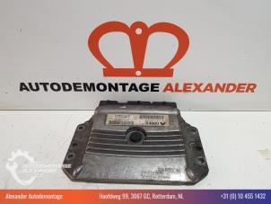 Gebruikte Computer Motormanagement Renault Clio III (BR/CR) 1.6 16V Prijs € 29,99 Margeregeling aangeboden door Alexander Autodemontage
