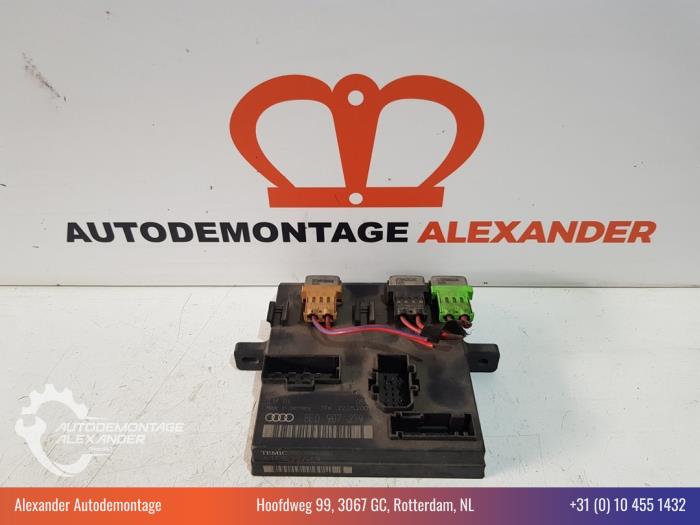 Gebruikte Computer Body Control Audi A4 Avant (B7) 2.7 TDI V6 24V Prijs € 80,01 Inclusief btw aangeboden door Alexander Autodemontage