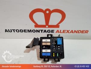 Gebruikte Zekeringkast Renault Megane III Grandtour (KZ) 1.5 dCi 110 Prijs € 30,00 Margeregeling aangeboden door Alexander Autodemontage