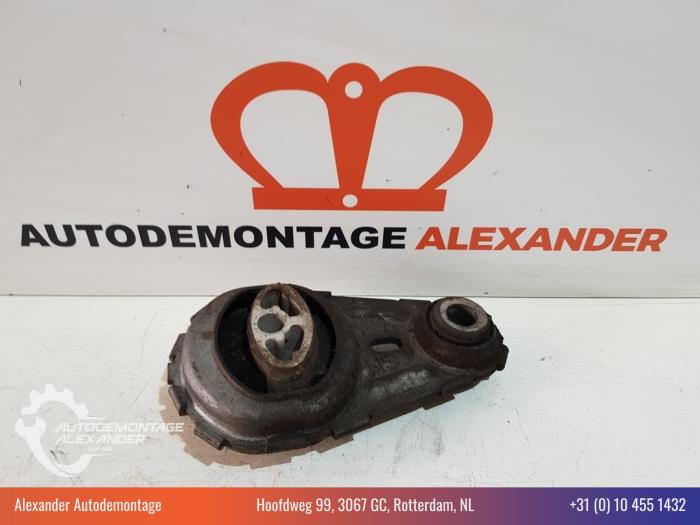 Gebruikte Motorsteun Renault Megane III Grandtour (KZ) 1.5 dCi 110 Prijs € 35,00 Margeregeling aangeboden door Alexander Autodemontage