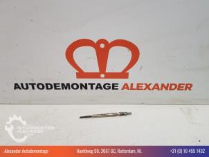 Gebruikte Gloeikaars Opel Corsa C (F08/68) 1.3 CDTi 16V Prijs op aanvraag aangeboden door Alexander Autodemontage