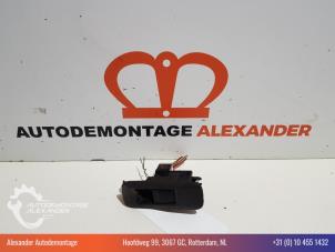 Gebruikte Ruit schakelaar elektrisch Nissan Primera Wagon (W12) 2.0 16V Prijs € 15,00 Margeregeling aangeboden door Alexander Autodemontage