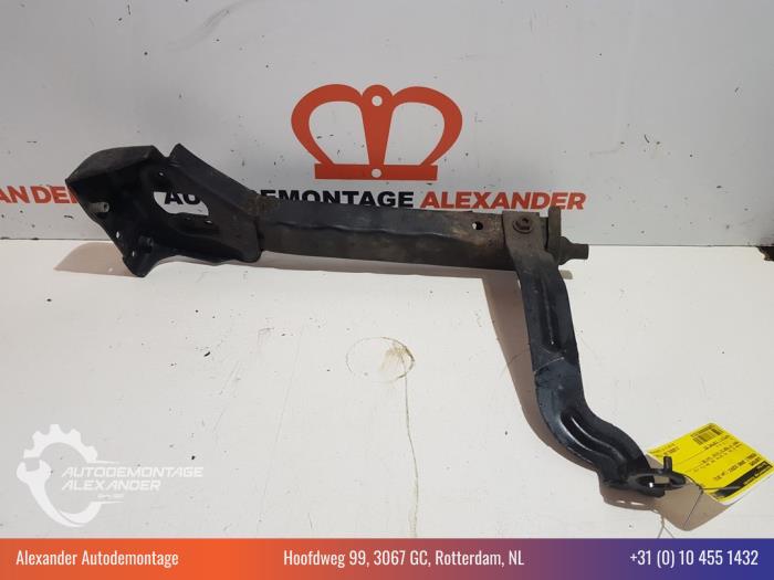 Gebruikte Subframe Renault Grand Scénic III (JZ) 1.6 dCi Prijs op aanvraag aangeboden door Alexander Autodemontage