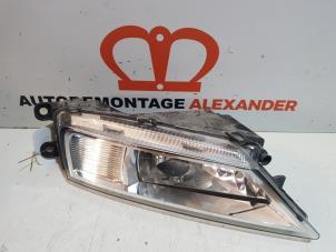 Gebruikte Mistlamp links-voor Volkswagen Tiguan (AD1) 2.0 TDI 16V 4Motion Prijs € 50,00 Margeregeling aangeboden door Alexander Autodemontage