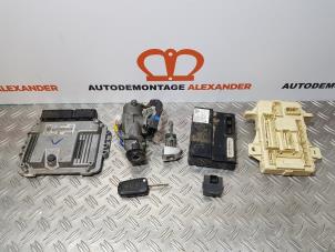 Gebruikte Kontaktslot + computer Kia Cee'd Sporty Wagon (EDF) 1.4 16V Prijs op aanvraag aangeboden door Alexander Autodemontage