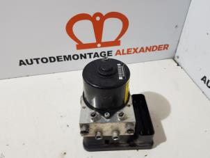 Gebruikte ABS Pomp Ford Focus 2 1.8 TDCi 16V Prijs € 39,99 Margeregeling aangeboden door Alexander Autodemontage