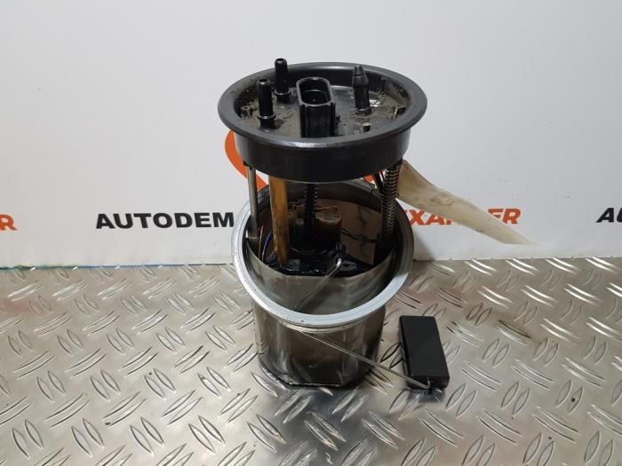 Gebruikte Tank element Pomp Seat Ibiza IV (6J5) 1.4 TDI Prijs € 9,99 Margeregeling aangeboden door Alexander Autodemontage