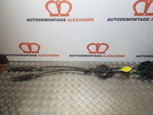 Gebruikte Schakelkabel Versnellingsbak Citroen C1 1.0 12V Prijs € 70,00 Margeregeling aangeboden door Alexander Autodemontage